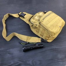 Комплект 2 В 1: армейская сумка + тактический фонарь